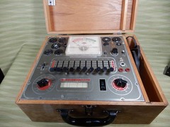 Superior Instruments Model TV-11 Vacuum Tube Tester Great Condition Working Read