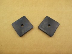 2 RUBBER RADIATOR PADS FOR CASE 1070 1170 1175 1290 1294 1390 1594 1690 2090