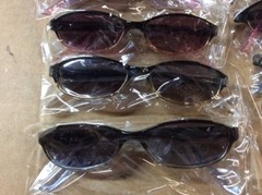 NEW ASSORTED BOX OF SUNGLASSES SUN GLASSES SET OF 12 GLASS COLORED SMALL LENS