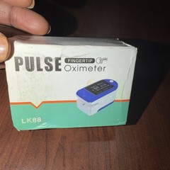 Fingertip Pulse Oximeter