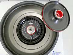 Eppendorf 5430 Centrifuge w/ FA-45-30-11 Rotor, 120V, 14,000 RPM/20,000RCF
