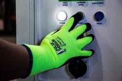 Majestic 3396HY Polar Penguin Winter Hi Vis Gloves Large 12 Pair