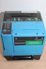 HONEYWELL RECTIFICATION FLAME AMPLIFIER RM7890-A-1015 W/ S7800-A-1001 REV. 2018