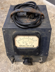 Rare Vintage Hewlett Packard HP 400A HP400A AC Voltmeter vacuum tube