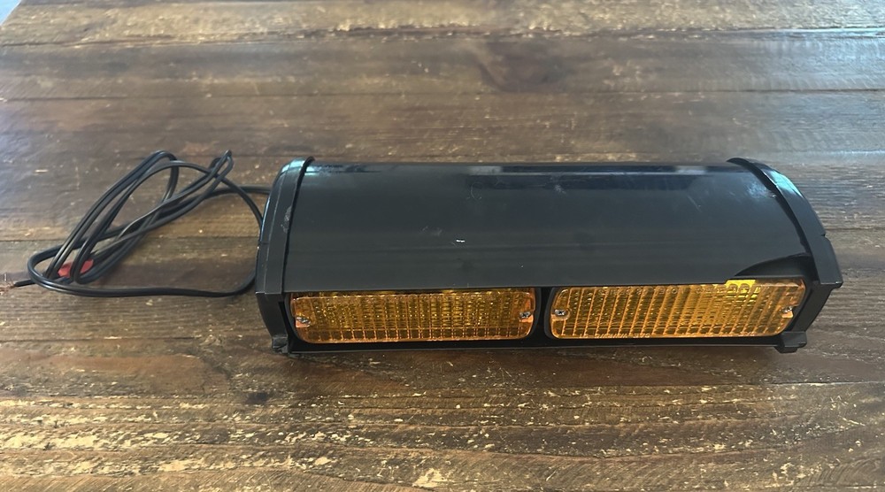 Whelen DMP2H Dual Halogen Dash-Miser Dash Light, Amber (flashing deck yellow)