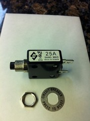 Sang Mao 25A push to reset breaker A-0701 125/250V AC 50V DC