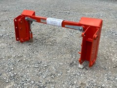 Kubota LA950A LA1001 LA1002 LA1150A Loader To Skid Steer Quick Attach Adapter