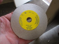 Norton 32A60-K5VBE 4″ X 1/2″ X 1/2″ 60 Grit Aluminum Oxide DISH Grinding Wheel
