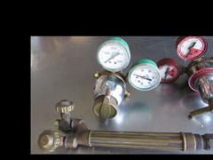 Uniweld USA J Welding Brazing Torch Handle Tip Regulators Gauges untested/ parts