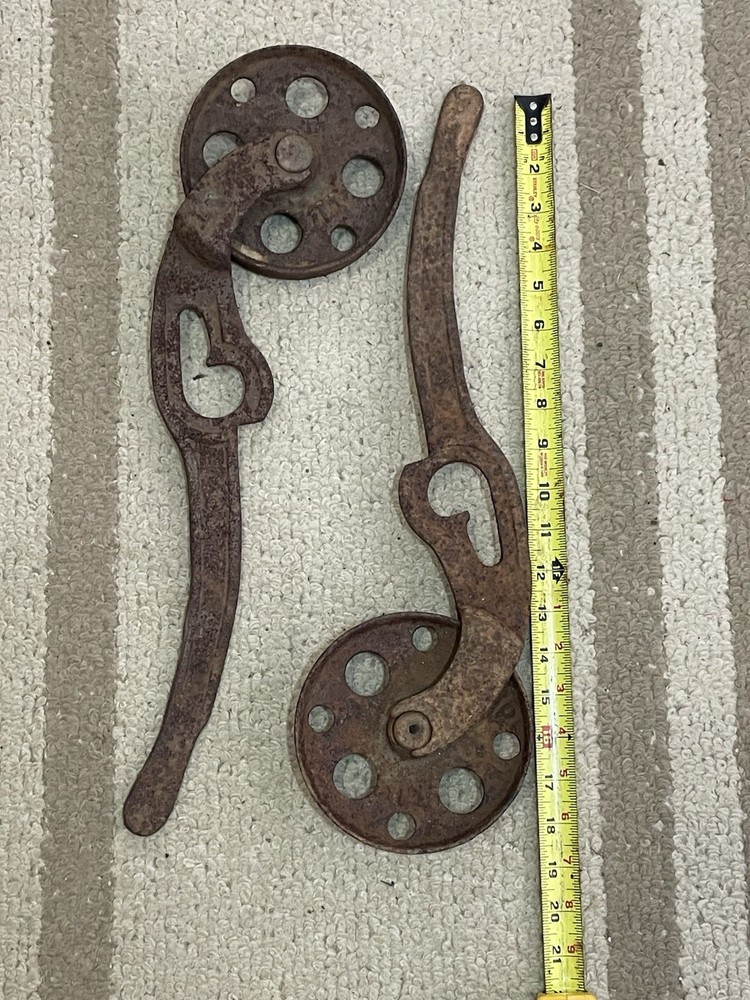 Vtg. Cast Iron Railway Cart Wheel / Caster Nice Industrial Salvage Wheels Spin