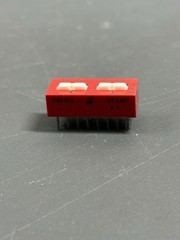 7x 2-Position DIP Switch PCB Through Hole Red