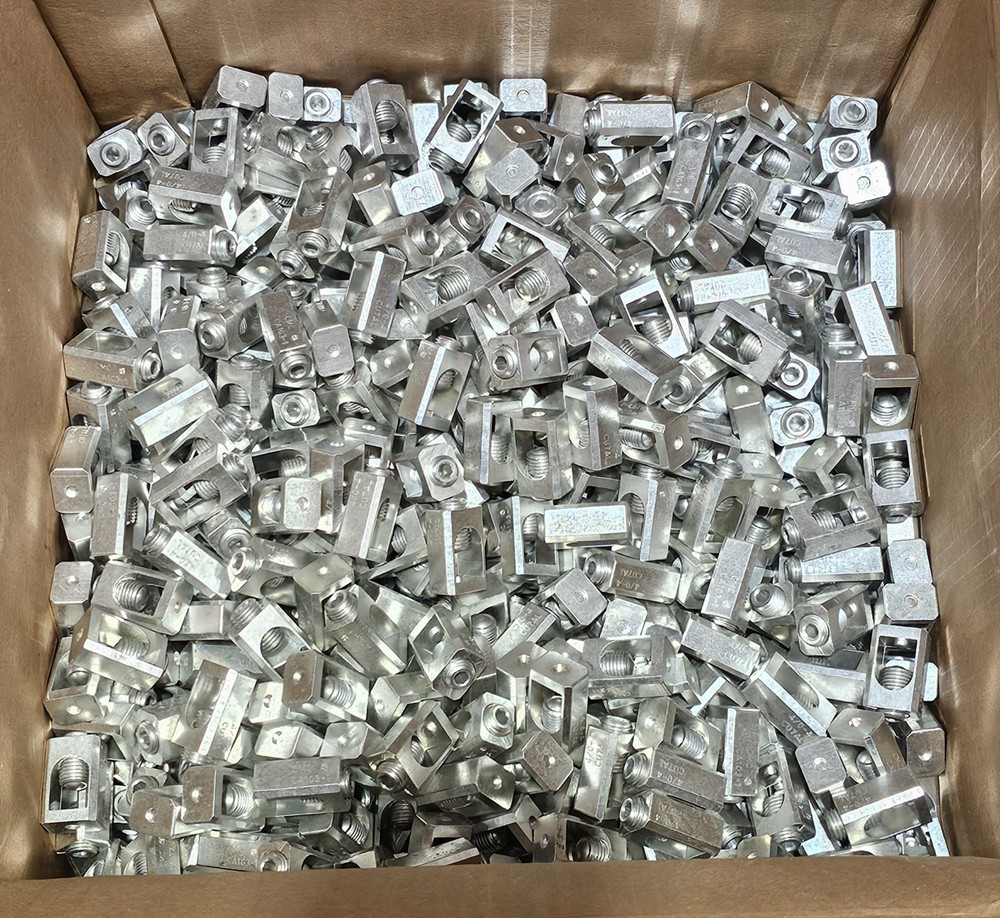 CMC CA103-1 Aluminum Lug 4/0-4 – EATON CUTLER-HAMMER WESTINGHOUSE – Lot of 1400