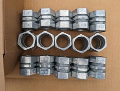 Lot of 15 Arlington 822 1″ EMT Compression Connector Concrete Tight Zinc Diecast