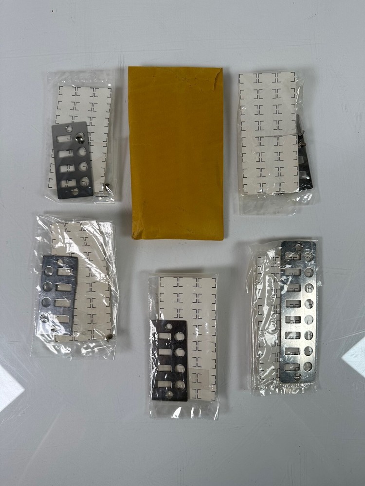 WESTERN ELECTRIC 549A MOUNTING PLATES – NOS – LOT OF 6