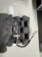agilent technogiies D2 Lamp 110715400. this is a sale of 2 pieces