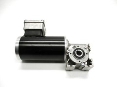 LENZE SSN31-1UHAR-056C22 NSNP