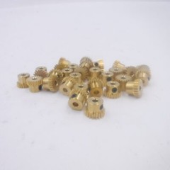 30 Pack Brass Spur Gears A 1B 2MYK05020H 20 Teeth 8.5mm Hub Dia, 3mm Bore