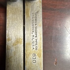 Brown & Sharpe No. 810 Spring Divider Spring Joint 8 in Leg Size Max Measurement