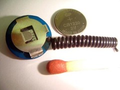 Mini Spy Audio Bug – 300m Wireless UHF Transmitter, Hidden Mic, Made in Israel