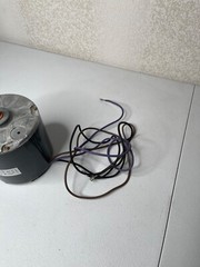 New YORK GE Condenser Motor 5KCP39PGM951AS 024-24063-000 1/4HP 460V 60/50HZ 1PH