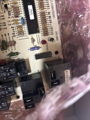 AMERICAN STANDARD TRANE Control Board 21C150625G01 CNT1859 used #D492