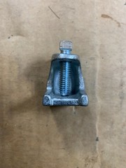 LOT OF 33 beam clamps. unused. Unsure of model or brand.