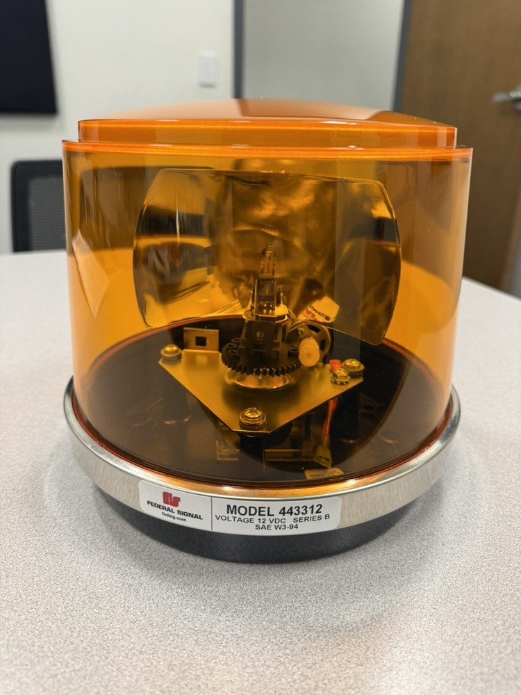 443312-02 Federal Signal Amber Halogen Beacon Light 12 Volts
