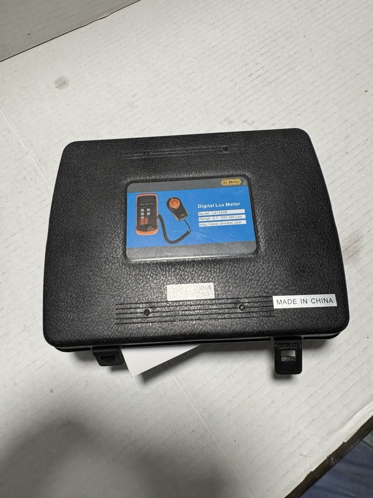 Dr.Meter LX1330B Digital Illuminance/Light Meter, 0 – 200,000 Lux Luxmeter