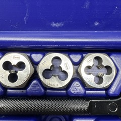 Irwin Hanson Tools #24612 12 Piece Tap & Die Set, Fractional Hex – Excellent