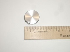 CED P-K312 ALUMINUM KNURLED 1-1/4″ ROUND RADIO DIAL KNOB SILVER 1/4″ SHAFT 1PC