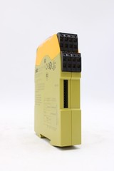 Pilz 751104 Compact High Performance Safety Relay
