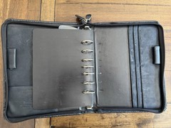 Franklin Covey CL 12215 Black Leather Zip Portfolio 7 Ring Binder Planner