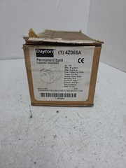 Dayton 4Z065A Permanent Split Capacitor Gearmotor **NOS**