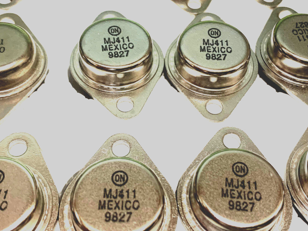 MJ411 Bipolar NPN Device
