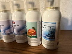 Lot 11 Rubbermaid Microburst 3000 Air Freshener 2oz Refills 9 Linen Fresh + 2