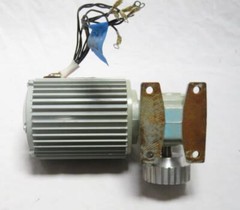 Superb Electric Single Phase Induction Motor 1/4 HP 1680 RPM Gearmotor Viking B2
