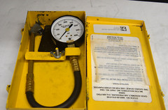 Milton Industries Air Pressure Gage Assembly 0-400PSIG P/N 1064 (3-I)