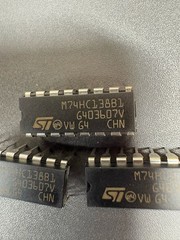 100x ST M74HC138B1 DIP-16 3-to-8 Line Decoder IC Through Hole Lot