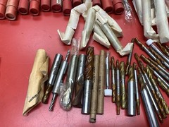 Lot of 110 HSS End Mills, 1/2″ & Smaller NEW OLD STOCK Clausing Mill