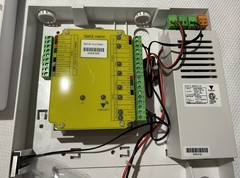 Paxton Net2 Nano 1 door controller, 12V 2A PSU, with plastic cabinet 654-772-US