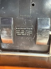 Boltswitch PT364 200 Amp 3 Pole 600v Pull Out Switch Head Only / Handle Only
