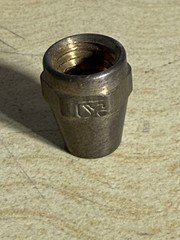 65 Pcs- Plumbing Tube Coupling 3/8 Brass – unsure nut 3/16 copper alloy