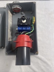 Hubbell HBL460MI7W 60-Amp Circuit Lock Mechanical Interlock 480V 60A As Picture