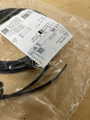 NEW! IFM EFECTOR EVC143 Sensor Connection 10m Cable – M8/Leads – Factory Sealed!