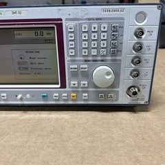 Rohde & Schwarz SMT02 5 KHz-1.5 GHz Signal Generator Opt SM-B4 SM-B6 SM-B8