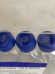 (160) GENESEE GenClone 25.0cm2 Suspension Cell Culture Flasks Vented Cap 25-213