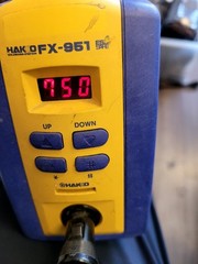 Hakko Soldering Station FX951 Excellent Condition, One Solder Tip, With Solder