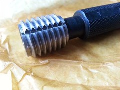9/16″ – 12 14 16 18 20 24 28 32GB – Not Go Gauge Plug Thread Gauge