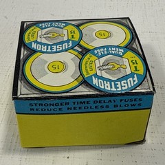 NEW Fusetron T15 Dual Element Time Delay Fuses T-15 15A 15 Amp 4-Pack 4pcs NIB