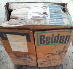 850′ feet belden E108998 20 awg copper stranded 5 conductor